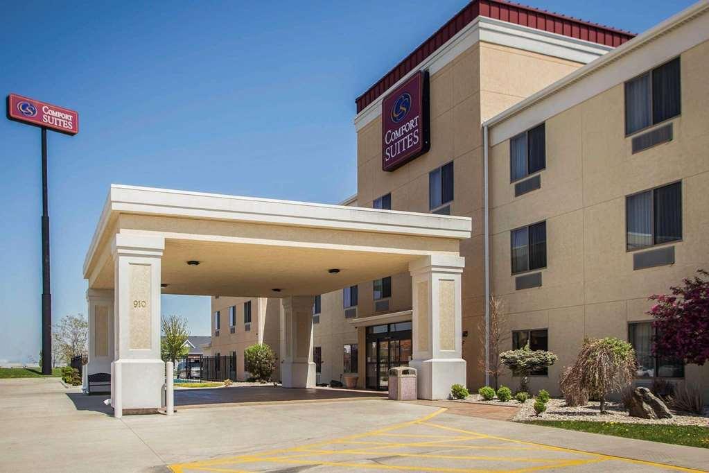 Comfort Suites Bloomington I-55 And I-74 Екстериор снимка